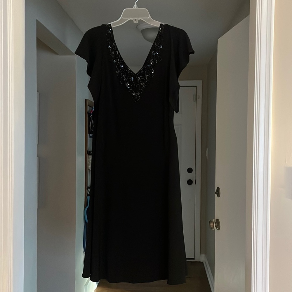 Black stretchy dress